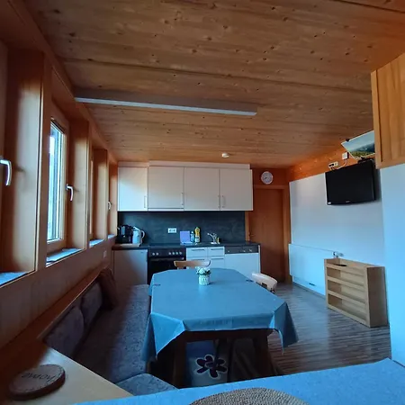 Haus Agnes Apartment *